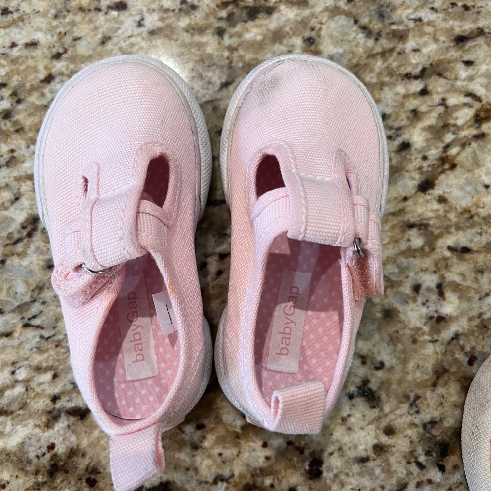 VINTAGE BABY GAP CANVAS sneakers Toddler size 6 - Picture 9 of 17
